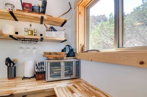 House (1 Bedroom) | Interior