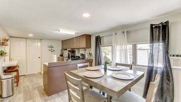 House (1 Bedroom) | Interior