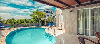 Private luxury villa tailored made to guest separate land area
Nearly sea, hotel