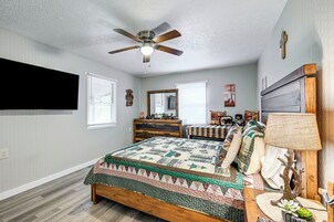 House (1 Bedroom) | Interior