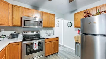 House (1 Bedroom) | Interior