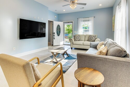 Home w/ Private Yard - Walk to Swamp Rabbit Trail