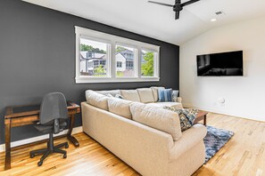 Interior - Nashville Home w/ Deck: Walk to 12 South! (Nashville)