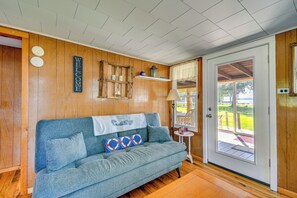 Mökki (2 Bedrooms) | Sisätilat