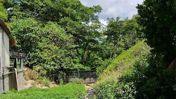 บ้านพัก | บริเวณที่พัก