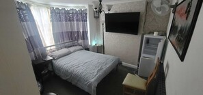 2 soverom, strykejern/-brett, wi-fi og sengetøy