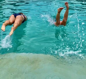 Pool - Copa Vino - Luxury Lodge, Pool w/Sundeck, Cabana, King bds, 2 minutes 2 Frio! (Concan)