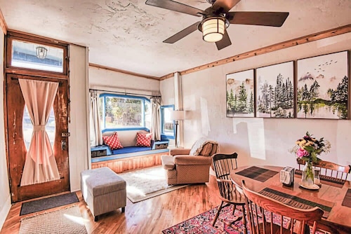 1BR 1 block from Main Street in Downtown Leadville