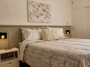 2 bedrooms, WiFi, bed sheets