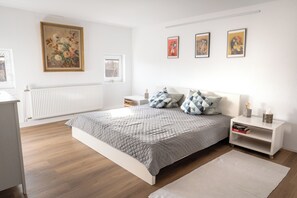 Apartamento exclusivo | 2 quartos, cortinas blackout, quartos à prova de som