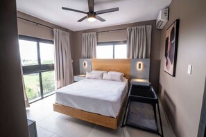 2 quartos, ferros/tábuas de passar roupa, Wi-Fi, roupa de cama