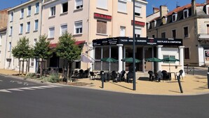 Front of property - Hôtel de la Gare (Périgueux)