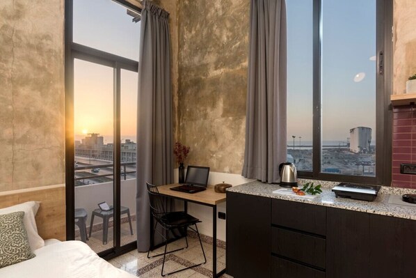 1 Schlafzimmer, Schreibtisch, Bügeleisen/Bügelbrett, kostenloses WLAN