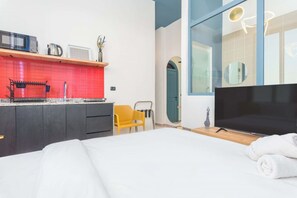 1 bedroom, iron/ironing board, WiFi, bed sheets