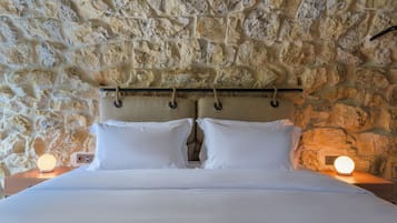 4 Schlafzimmer, Schreibtisch, Bügeleisen/Bügelbrett, kostenloses WLAN