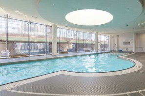 Indoor pool, a heated pool - GLOBALSTAY. Unbeatable 53 Floor CN Tower view (Toronto/Canada)
