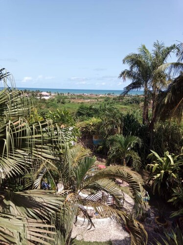 Appartement 100 m² dans villa avec terrasse de 60m² vue sur mer 