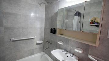 Ducha, cabezal de ducha tipo lluvia, artículos de tocador gratuitos