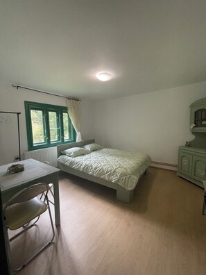 2 habitaciones, wifi y ropa de cama 