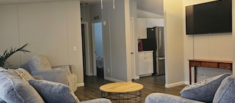 3bd/2 bath: Corner lot. Always Flexible check-in, with an afternoon check-out