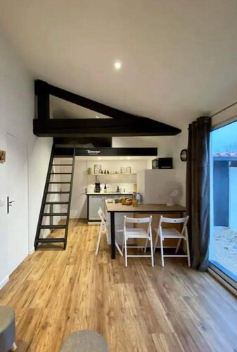 Accommodation.Le petit beauregard.you'll be 4 minutes from the beaches. 