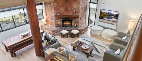 TV connectée, cheminée, imprimantes