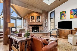 Smart TV, fireplace, printers