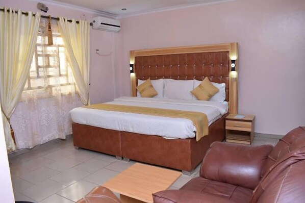 Economy Room, Balcony, City View