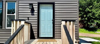 The Square on Prairie- Charming 3-bedroom home located near DTSF!