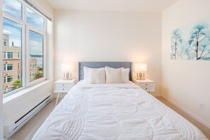 1 quarto, escrivaninha, ferros/tábuas de passar roupa, Wi-Fi de cortesia