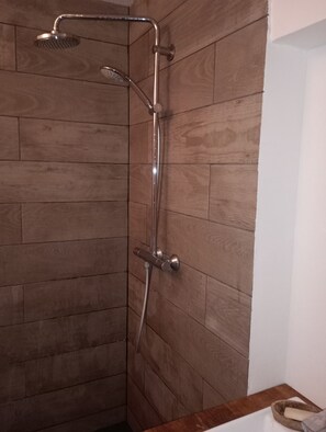 Towels, soap, toilet paper