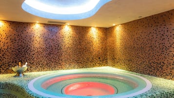 Premium Apartment | Private spa tub