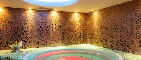 Premium Apartment | Private spa tub