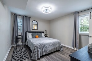 2 bedrooms, WiFi, bed sheets