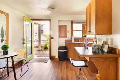 Belong Downtown 1br 1ba