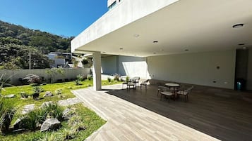 Terras