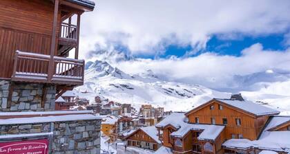 Appartement 6 personnes avec vue et piscine au pied des pistes