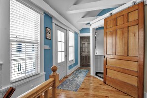 Interior - Luxury 3BR, 2 Full + 2 Half Baths / Walk to Elmwood / Garage / EV Charger / AC (Buffalo)
