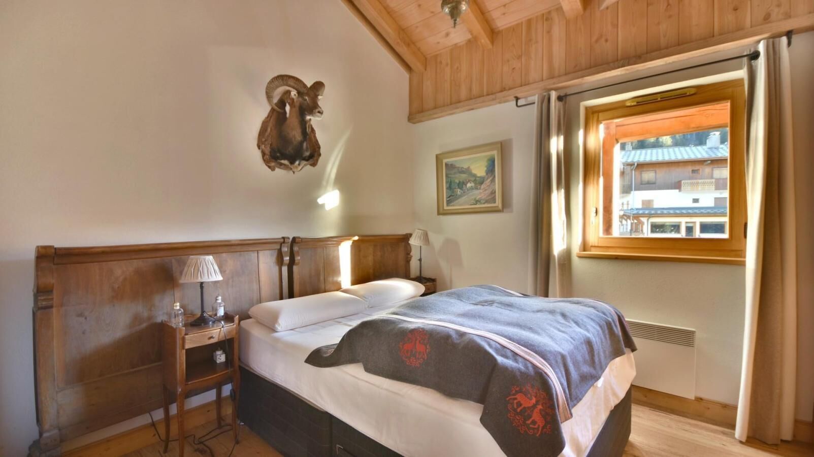 4 bedrooms, WiFi