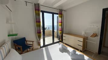 House, Smoking | 2 bedrooms