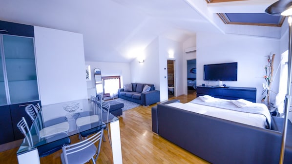 2 bedrooms