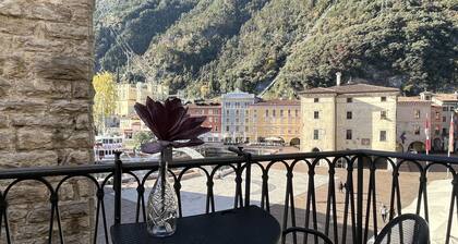 One Bedroom Apartment