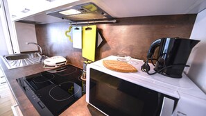 Dishwasher - Two-Bedroom Apartment (Arco)