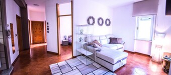 Three-Bedrooms Apartment