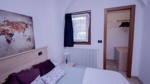 2 室のベッドルーム、WiFi