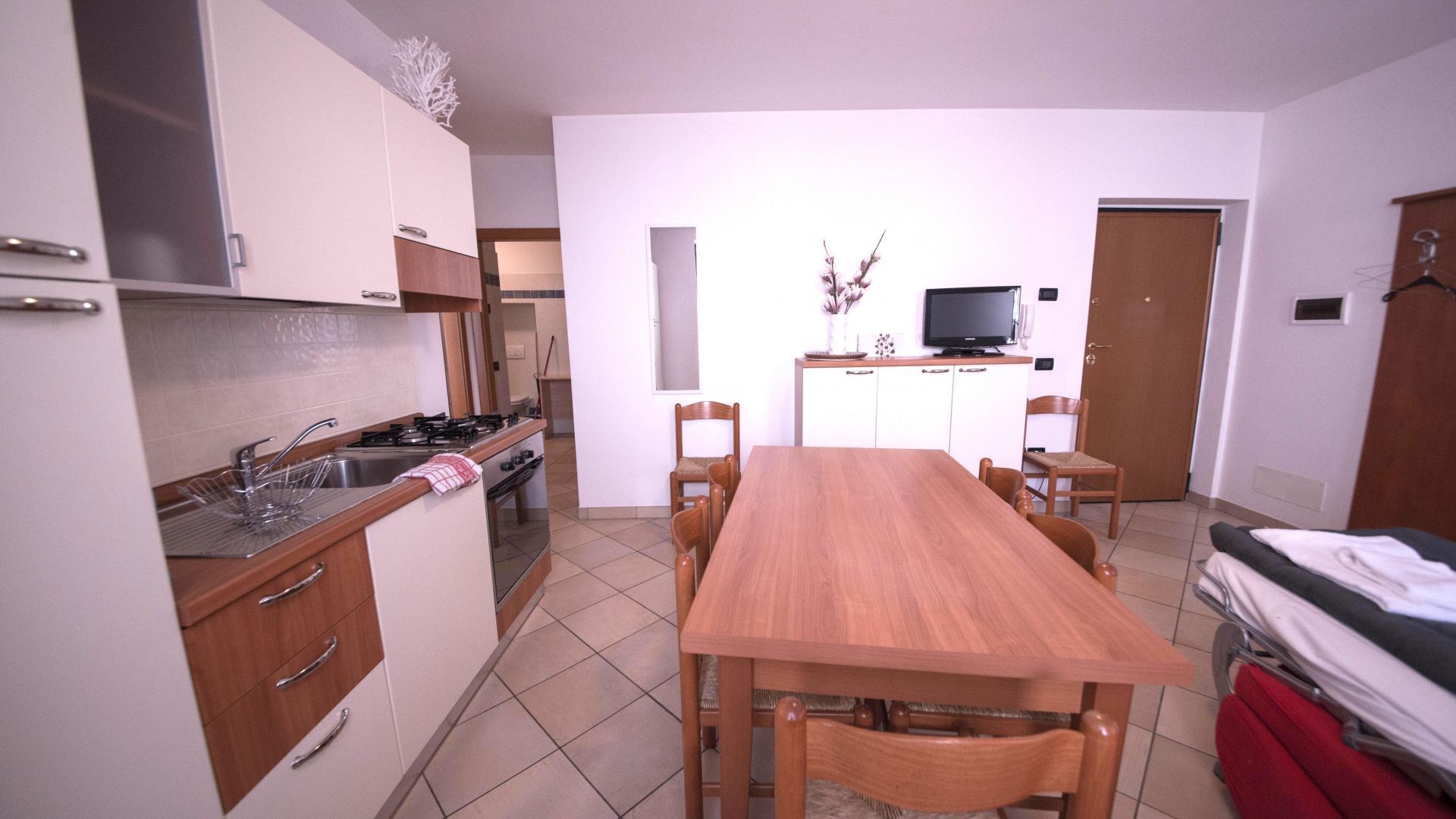 Forno, pentole/stoviglie/utensili, spezie