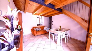 Interior - Apartment with Balcony (Arco)