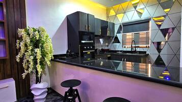 House | Dining