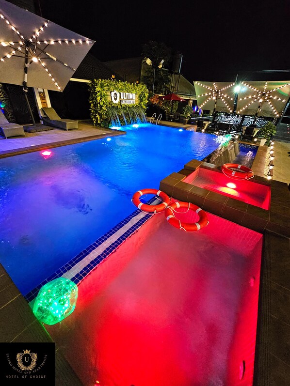 Ferienhaus | Pool | Innenpool