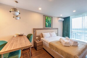 Classic Studio | Living area - Rainbow Residence Batumi (Batumi)